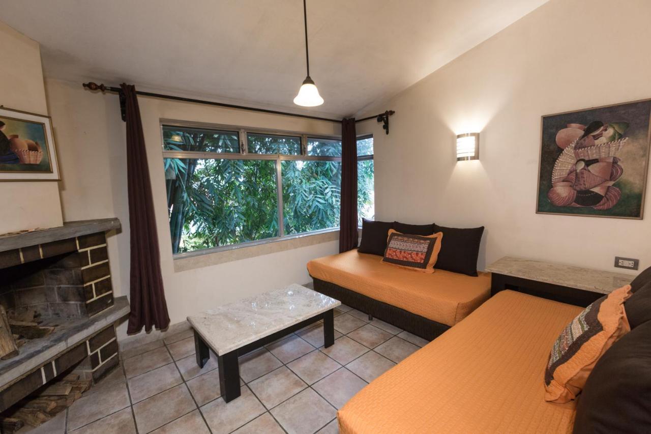 Park Hotel Santa Cruz Verapaz Exteriör bild