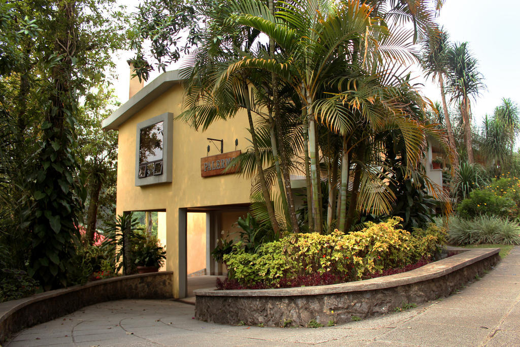 Park Hotel Santa Cruz Verapaz Exteriör bild
