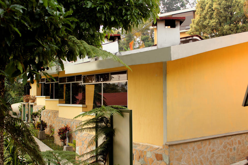 Park Hotel Santa Cruz Verapaz Exteriör bild